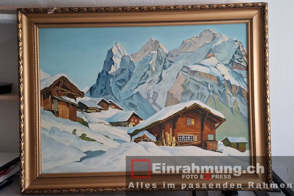 -Foto-Express Adliswil Einrahmung _ Antiker Goldrahmen _ Bergdorf -Vorher