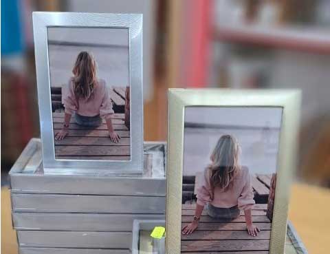 Fotorahmen Metall gebürstet Silber oder gold 10x15cm Hochformat und Querformat